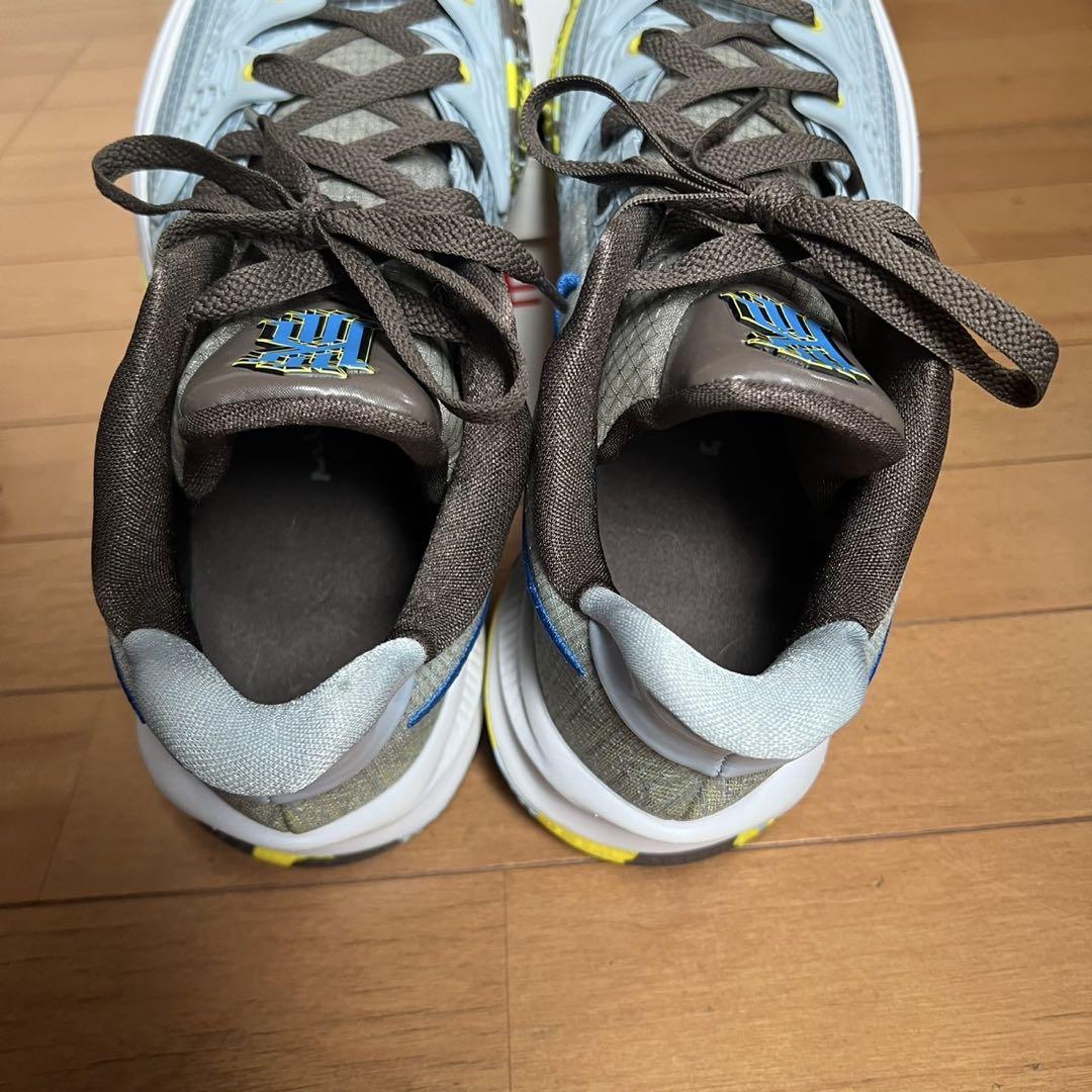 《美品》NIKE cosmic unity ナイキ