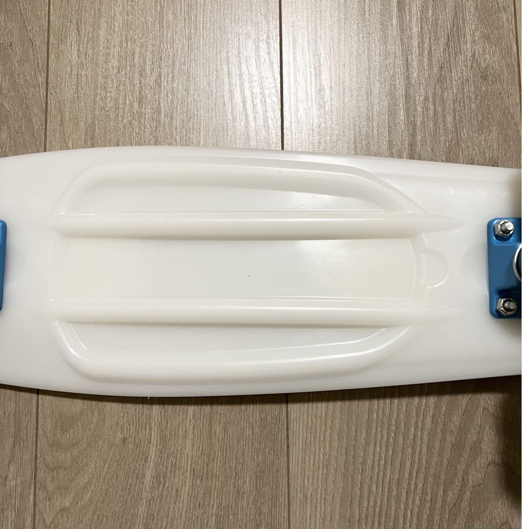 Penny 蓄光ホワイト 22インチ GLOW IN THE DARK