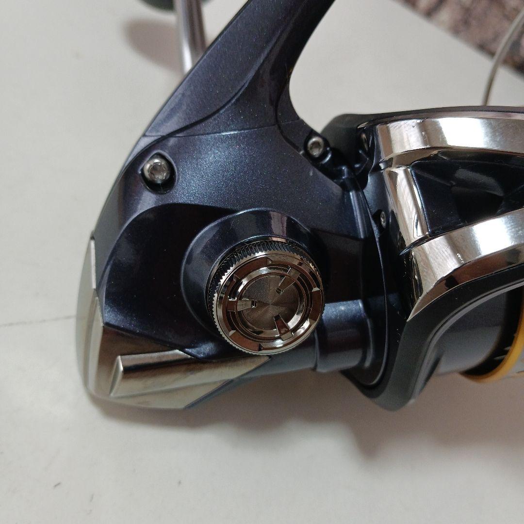 シマノ　15ツインパワーSW 8000HG 箱、巾着有り