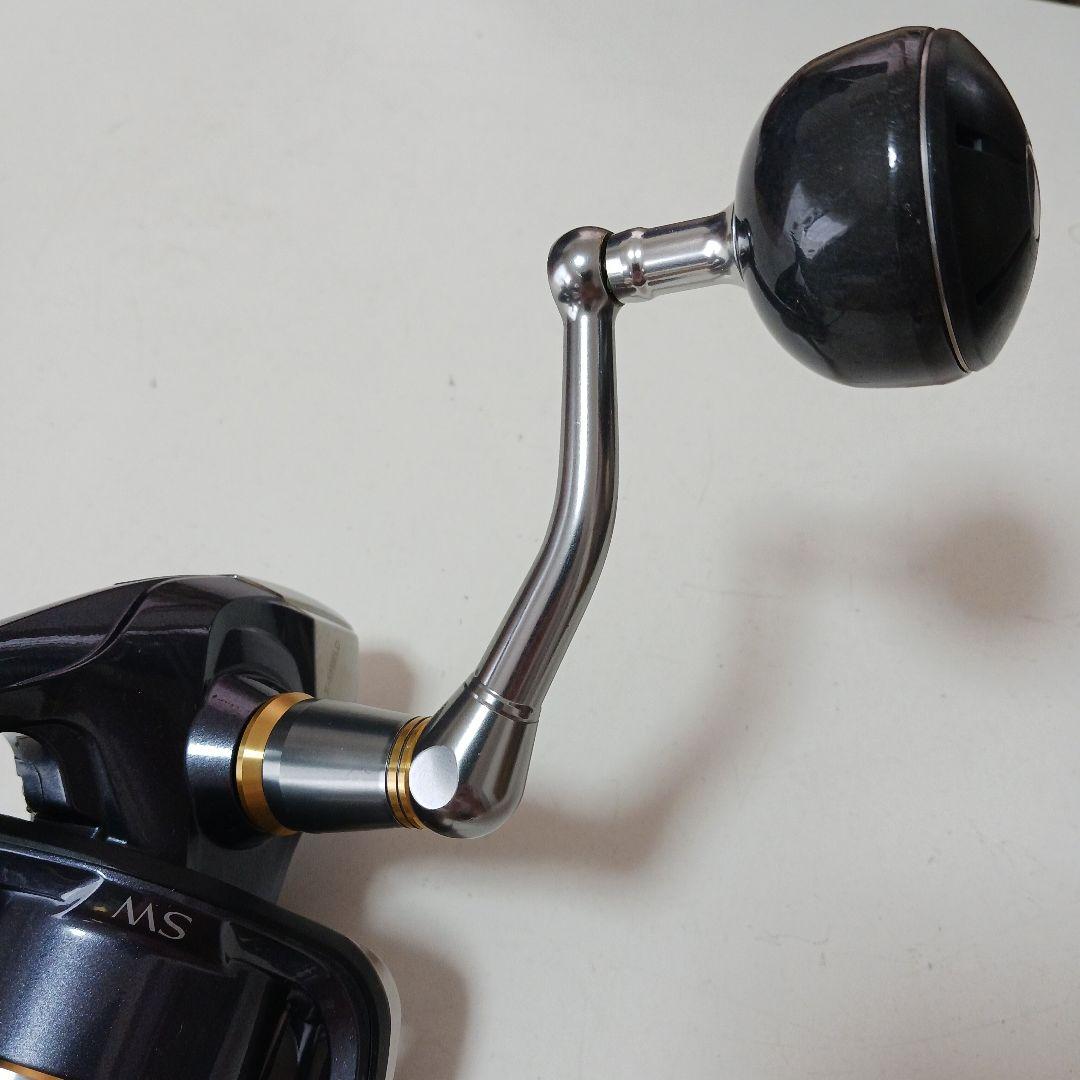 シマノ　15ツインパワーSW 8000HG 箱、巾着有り
