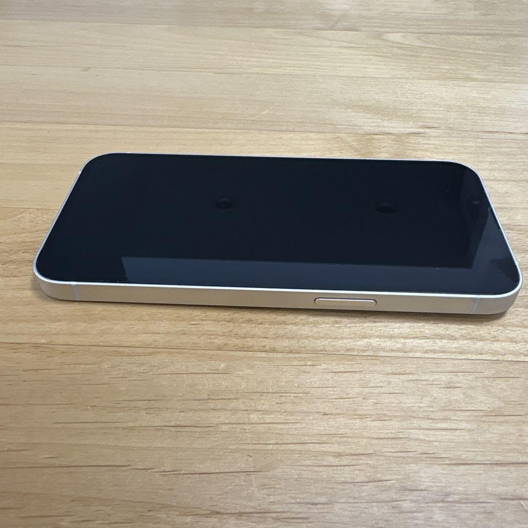 iPhone 13 スターライト128GB 本体