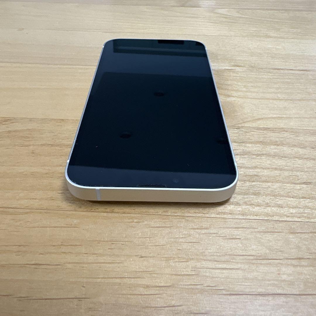 iPhone 13 スターライト128GB 本体