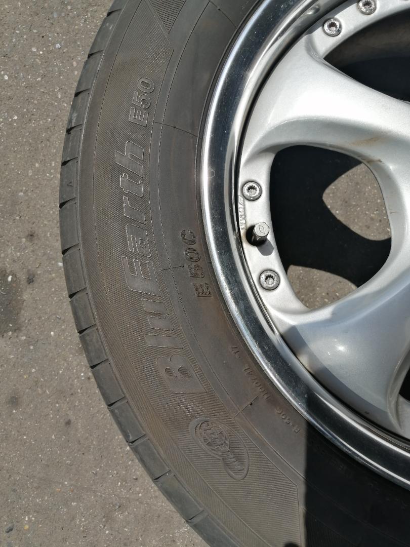 WORKワークVS-KF15インチ5.5J PCD100 4穴185/65R15