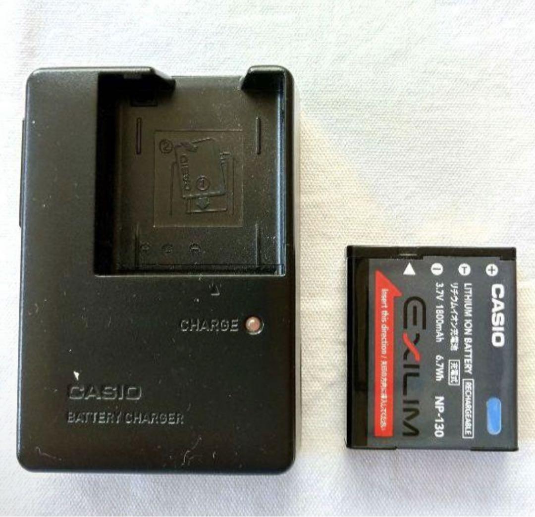 CASIO カシオ コンパクトデジタルカメラ EXILIM EX-ZR200
