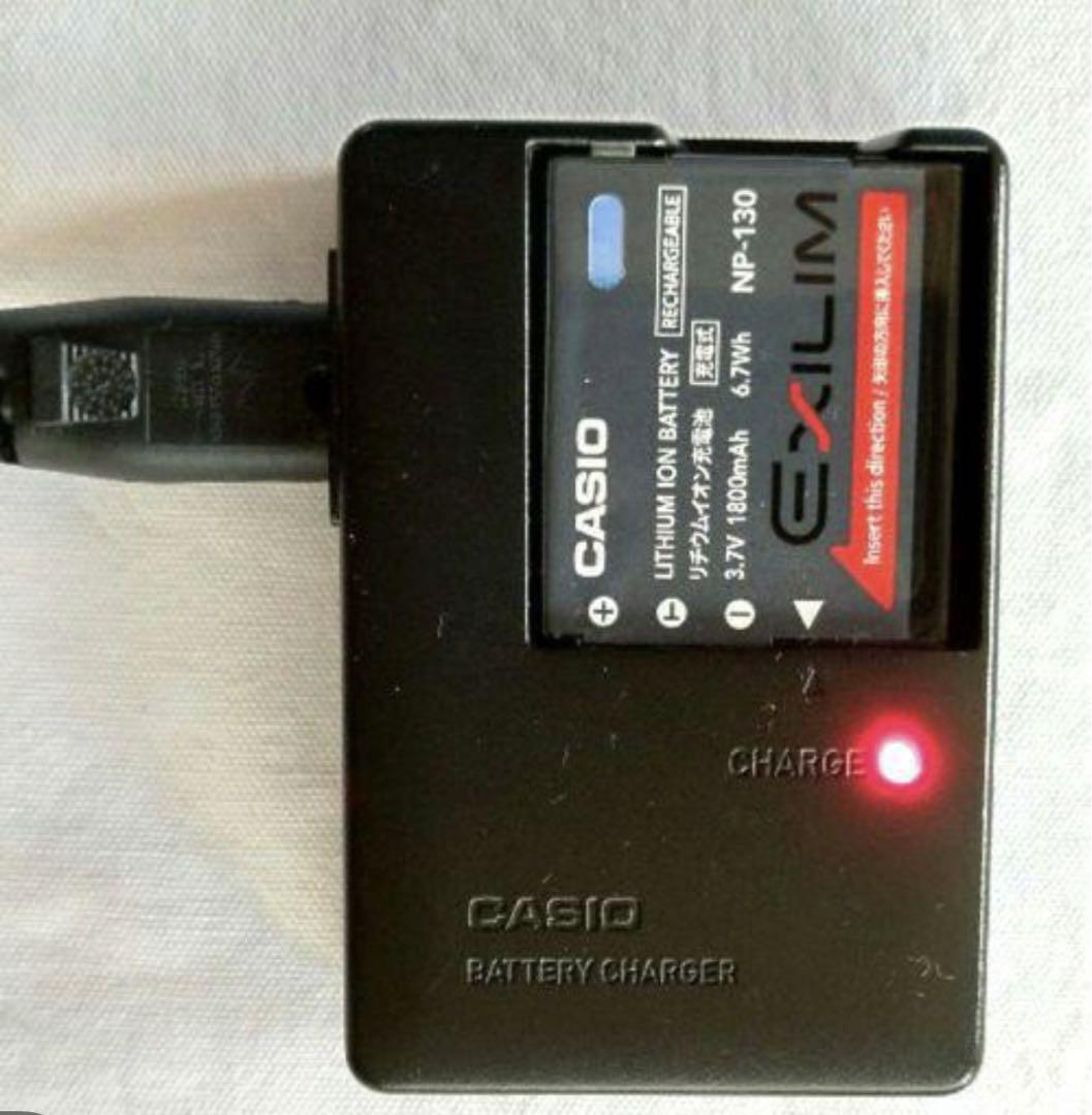 CASIO カシオ コンパクトデジタルカメラ EXILIM EX-ZR200