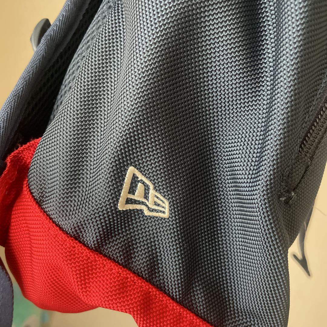 New Era メッシュリュック ネイビーと赤