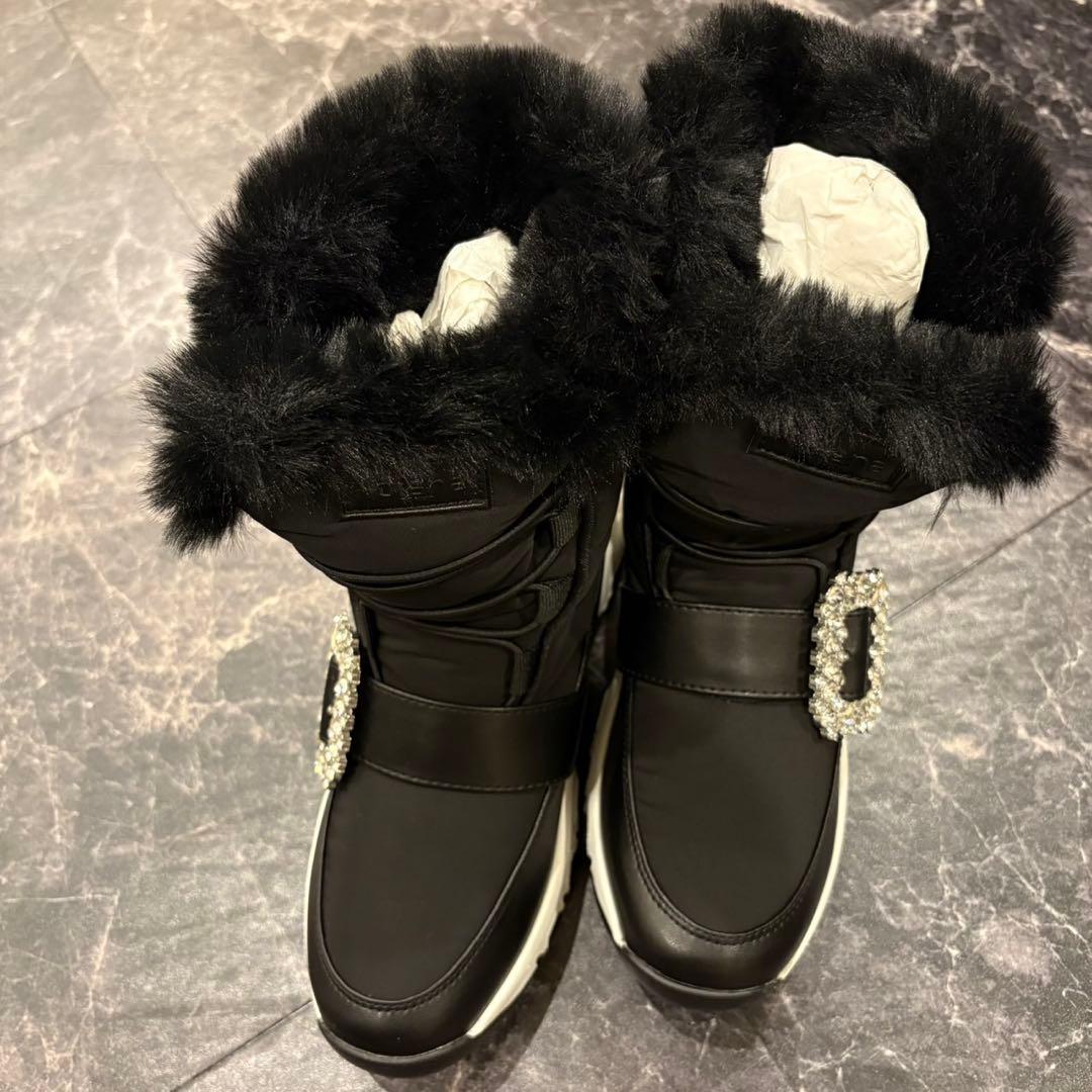 ⭐︎ 新品未使用 ⭐︎ +diana クリスタルバックル スノーブーツ Sサイズ ⭐︎ 新品未使用 ⭐︎ +diana クリスタルバックル スノーブーツ Sサイズ