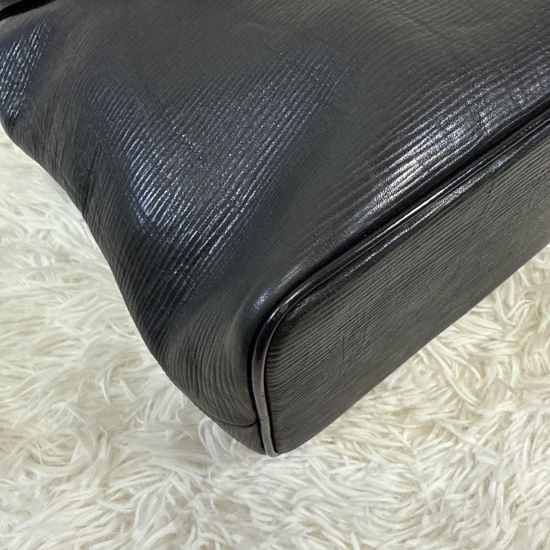 希少品】 FENDI フェンディ ハンドバッグ ヤヌス神 レザー