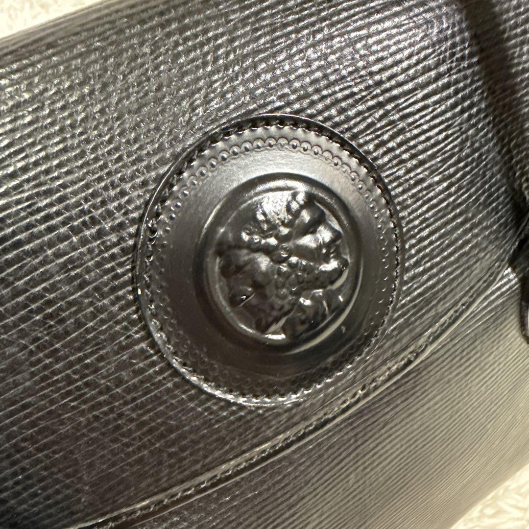 【希少品】 FENDI フェンディ ハンドバッグ ヤヌス神 レザー ブラック 希少品】 FENDI フェンディ ハンドバッグ ヤヌス神 レザー