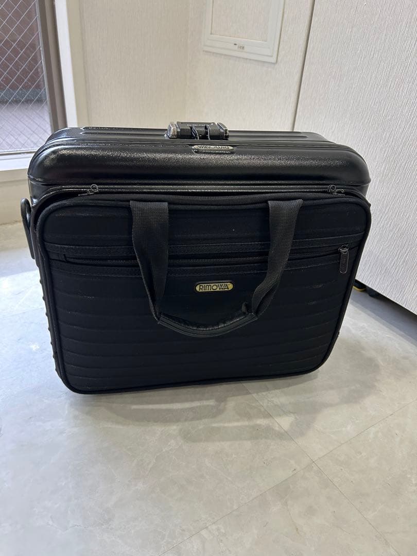 希少】リモワ ボレロ フライトビジネスケース 2wayオンライ