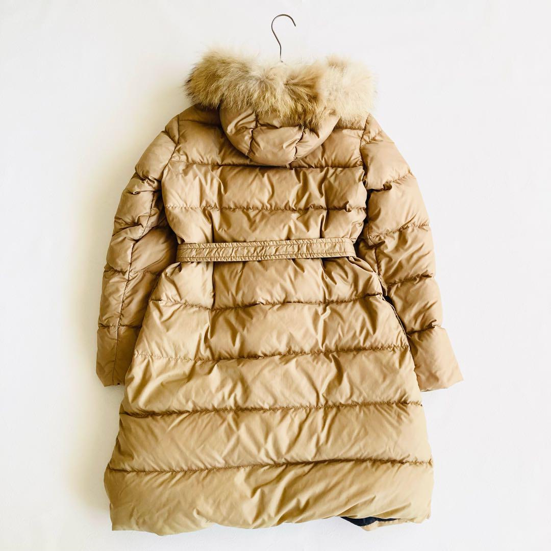 話題の人気 MESSINA MONCLER Merin ベルト付き ベージュ ダウンコート ジャケット・アウター