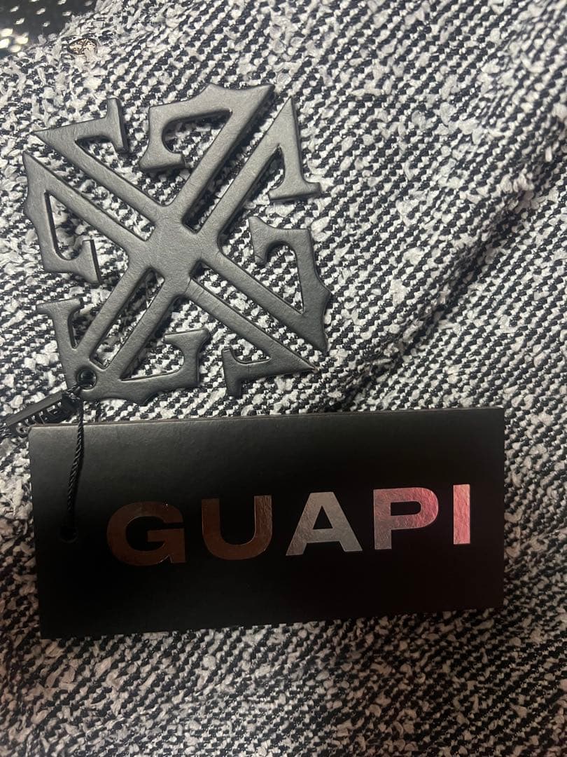 Guapi フレア 28 入手困難 Yvng patra 着用 Guapi フレア 28 入手困難 Yvng patra 着用