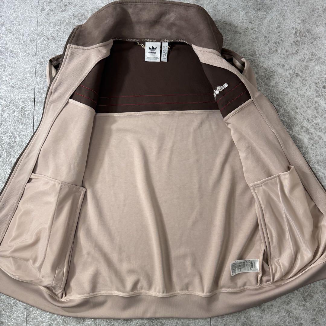 梅澤美波着用adidas freaks store トラックジャケット