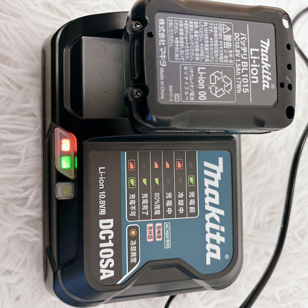【美品】Makita CL107FD 充電式スティッククリーナー 本体 マキタ