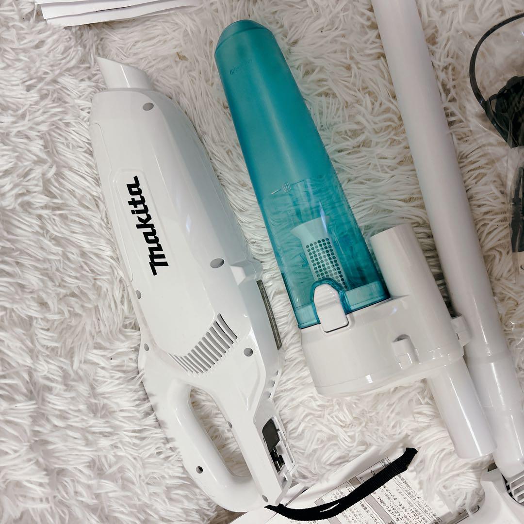 【美品】Makita CL107FD 充電式スティッククリーナー 本体 マキタ