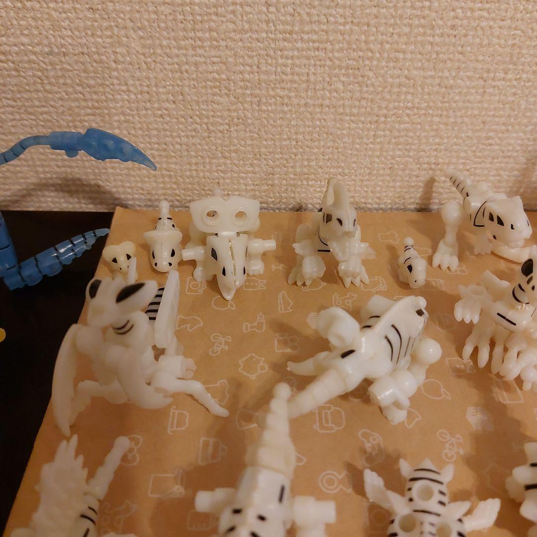 ほねほねザウルス復刻版プラス 売れ筋介護用品も! www.shelburnefalls.com