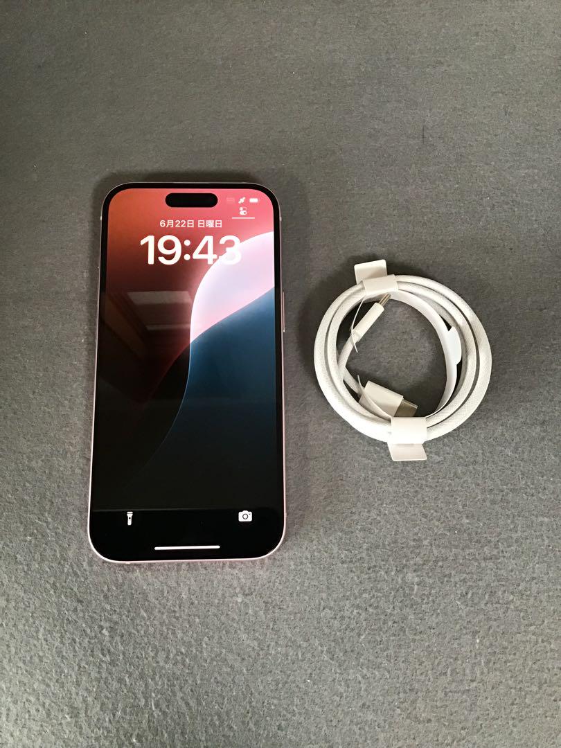 ほぼ新品　SIMフリー　iPhone15 128GB ピンク色　【限定保証有り】
