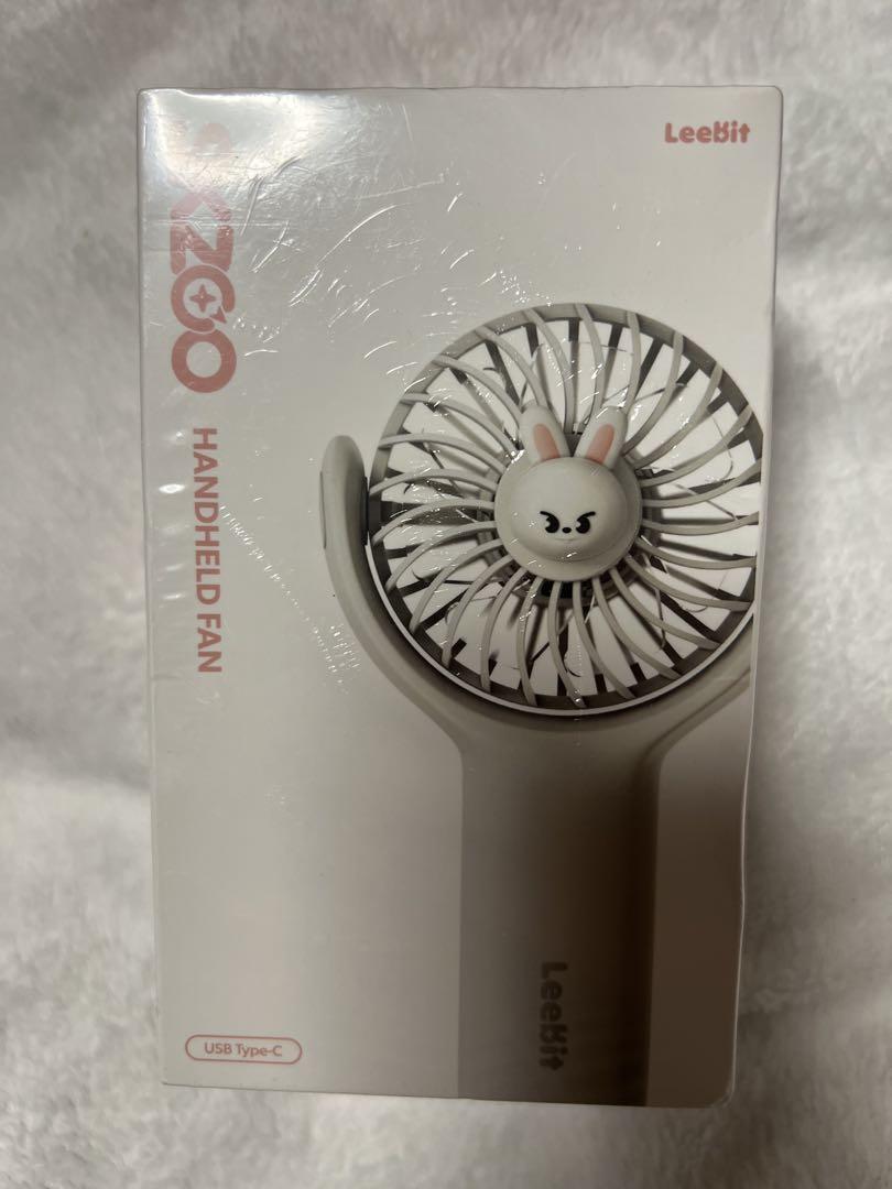 スキズ ハンディファン 扇風機 ・プリンぬい新品未開封 skzoo ハンディファン 扇風機 リービット - メルカリ