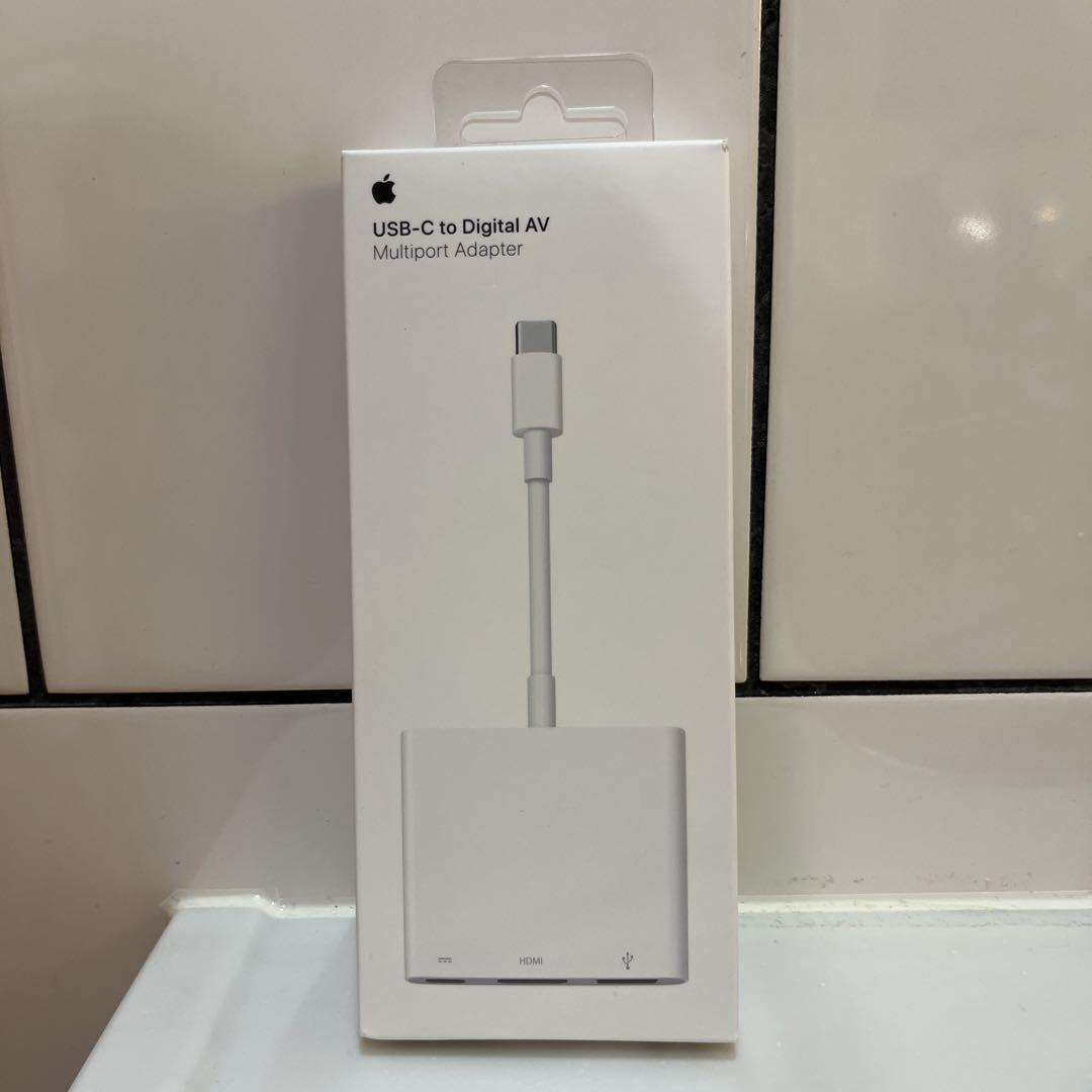 Apple USB-C Digital AV Multiport アダプター