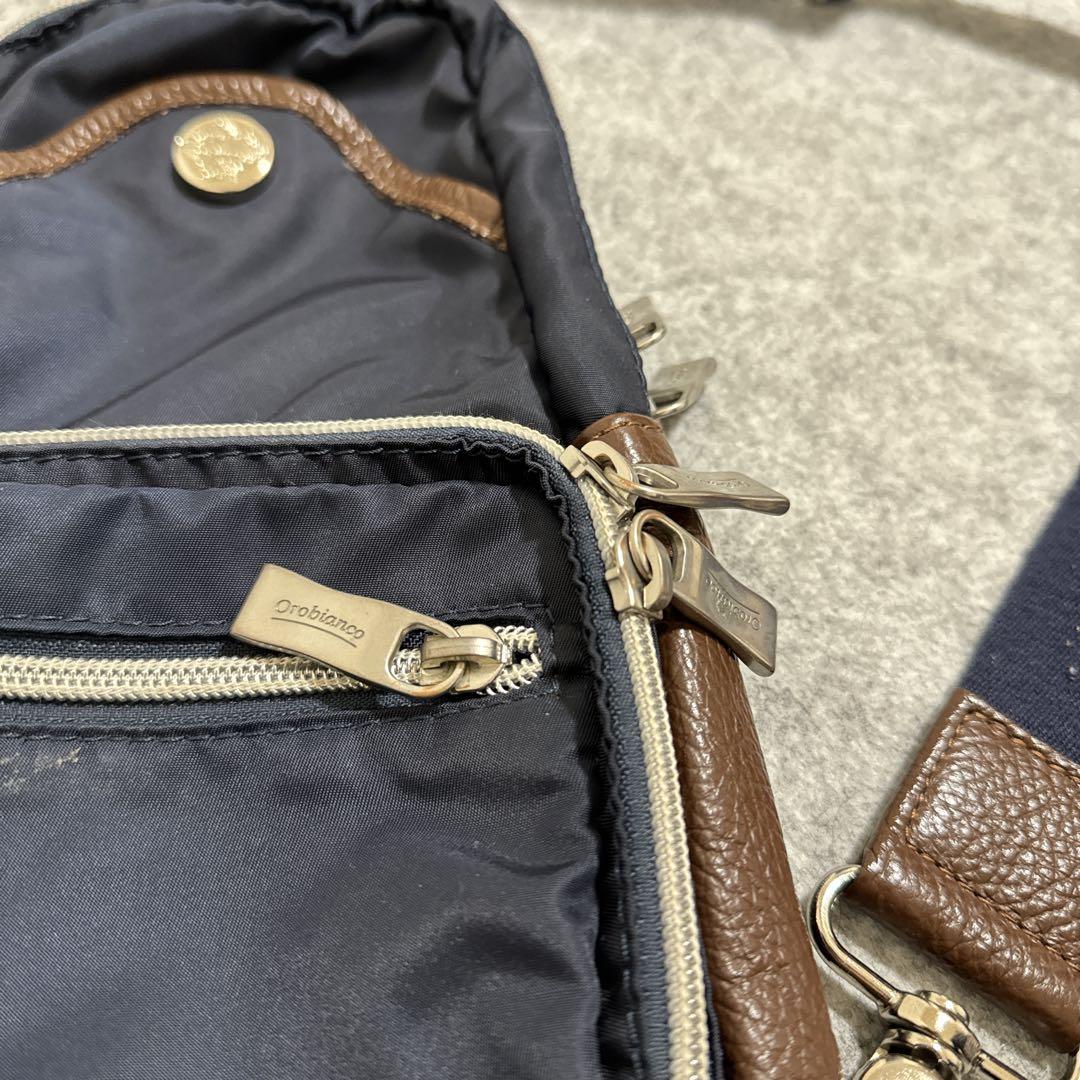Orobianco ボディバッグ