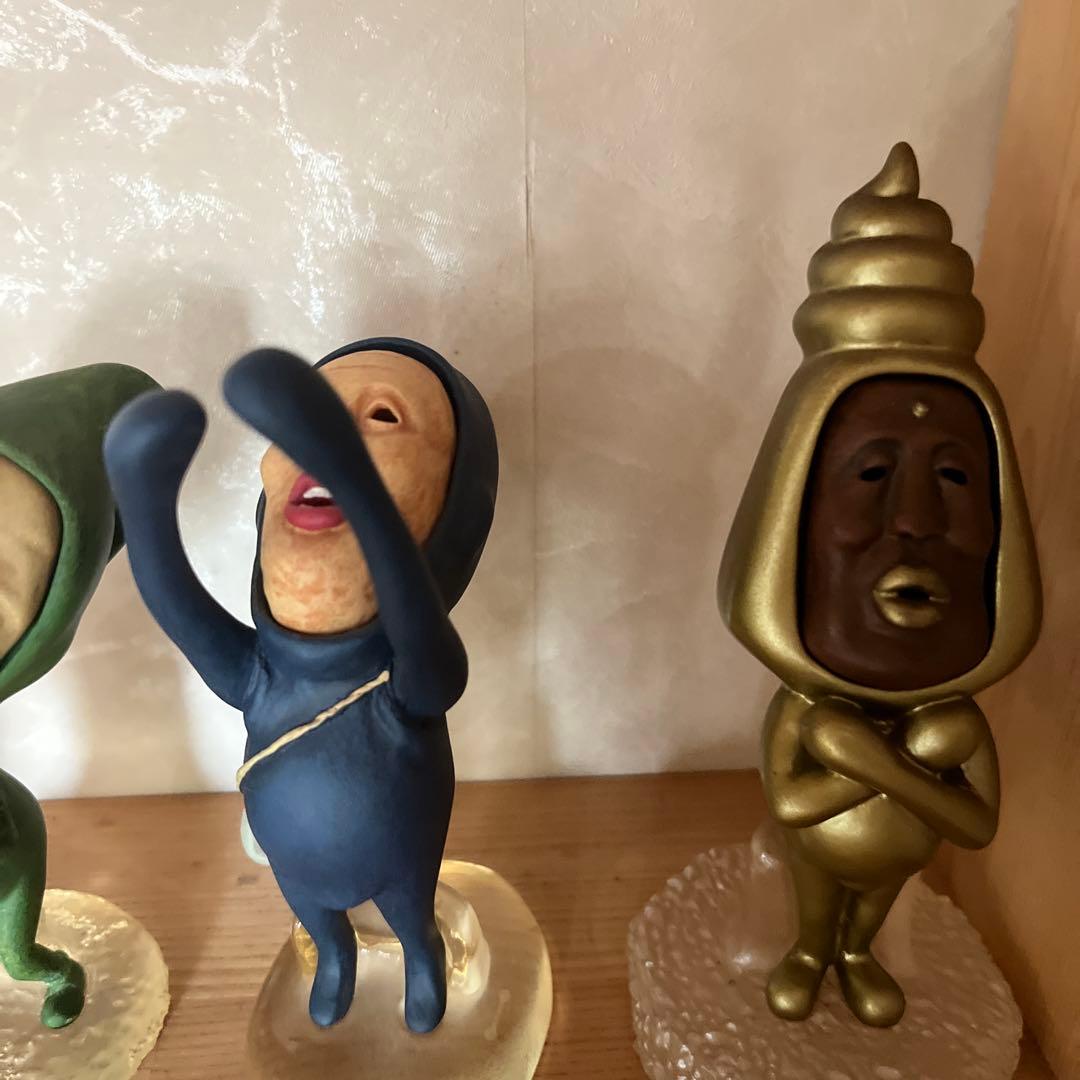 カクレモモジリ