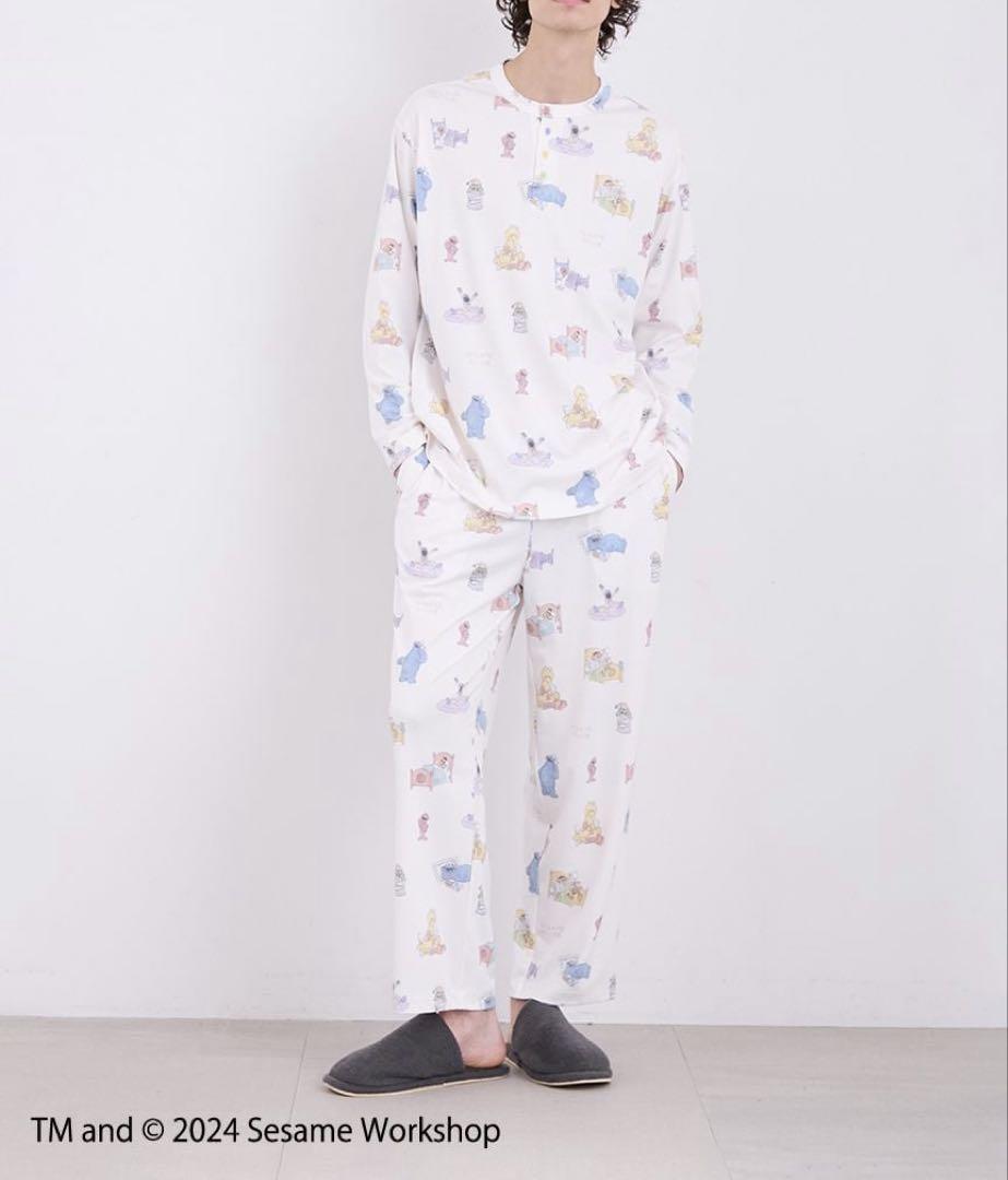 SESAME STREET HOMME 総柄プルオーバー-ロングパンツ M