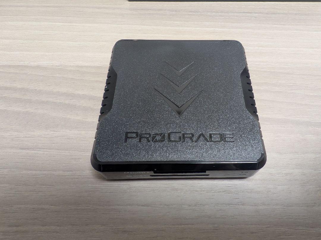 ProGrade Digital CFexpress A/SD カードリーダー