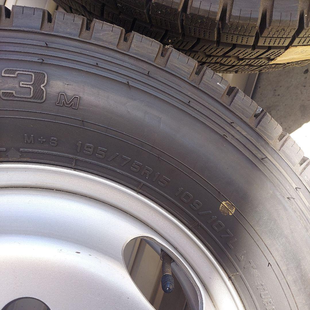 ZTダンロップ中古スタッドレスタイヤ6本195/75R15109/107L