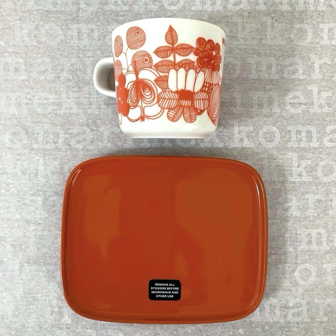 マリメッコ　シイルトラプータルハ　マグカップ＆プレート　新品