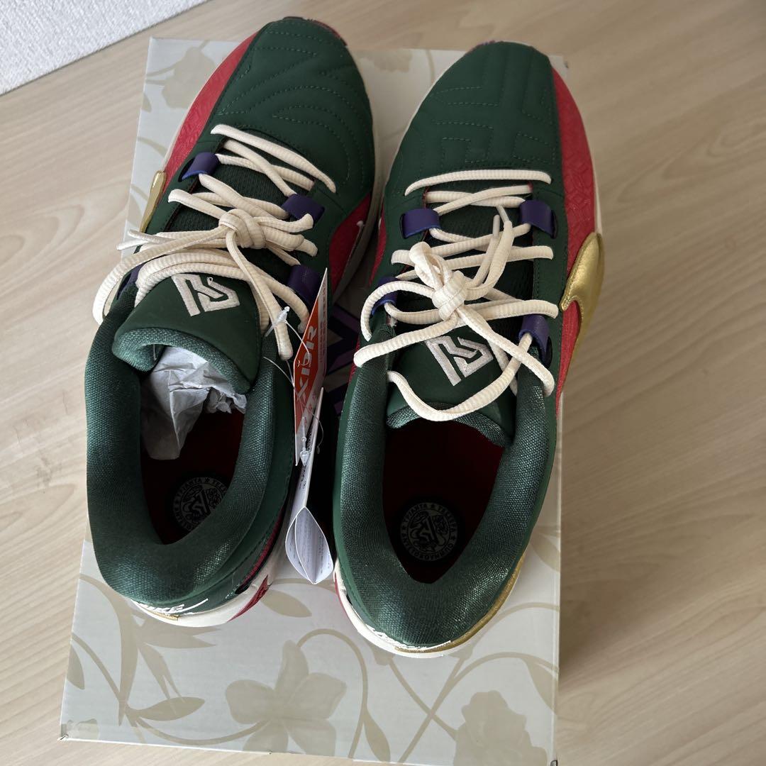 富永啓生着用モデルNIKE ZOOM FREAK 5 EP 10.5