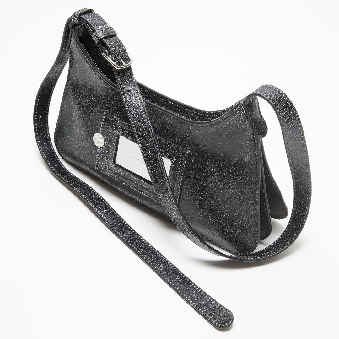 Acne Studios ブラックショルダートートバッグ