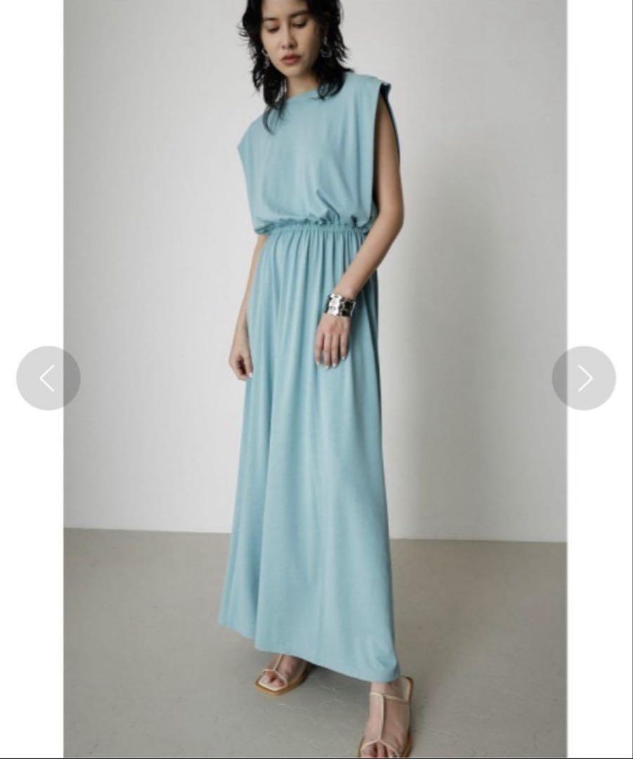 未使用 AZUL BY MOUSSY アズールバイマウジー ロングワンピース AZUL by moussy（アズールバイマウジー）の「FAUX LEATHER LONG