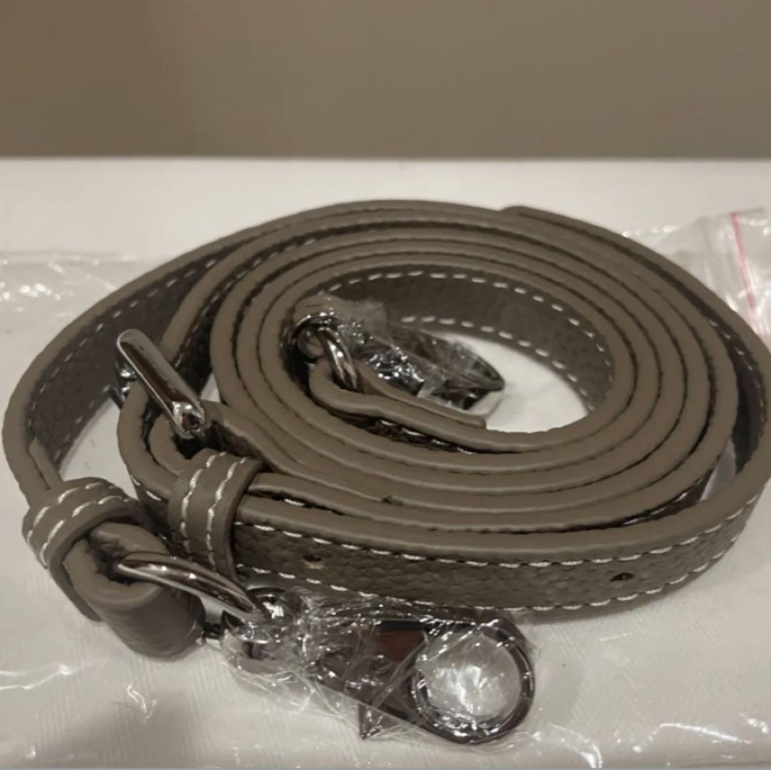 新品未使用】本革 2way 人気モデル ミニミニバッグ グレージュ
