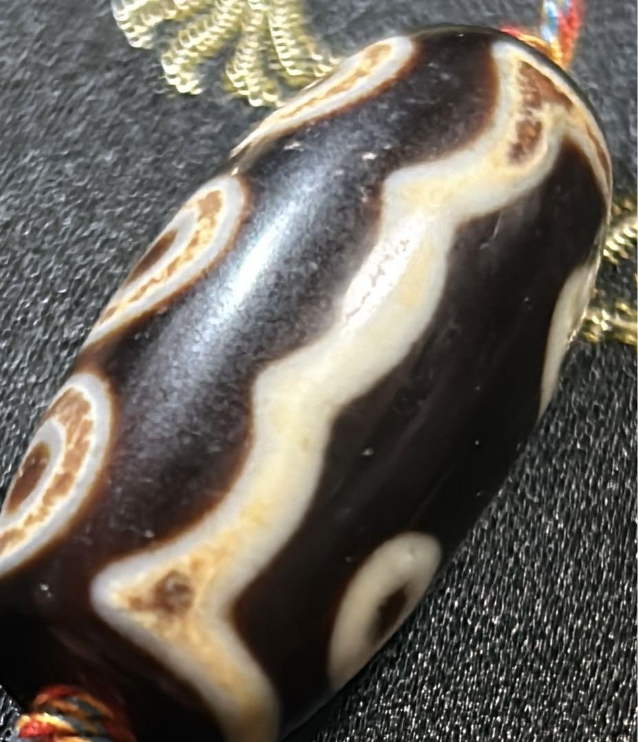 八眼天珠　老天珠／送料込　匿名発送／チベット　天珠　お守り