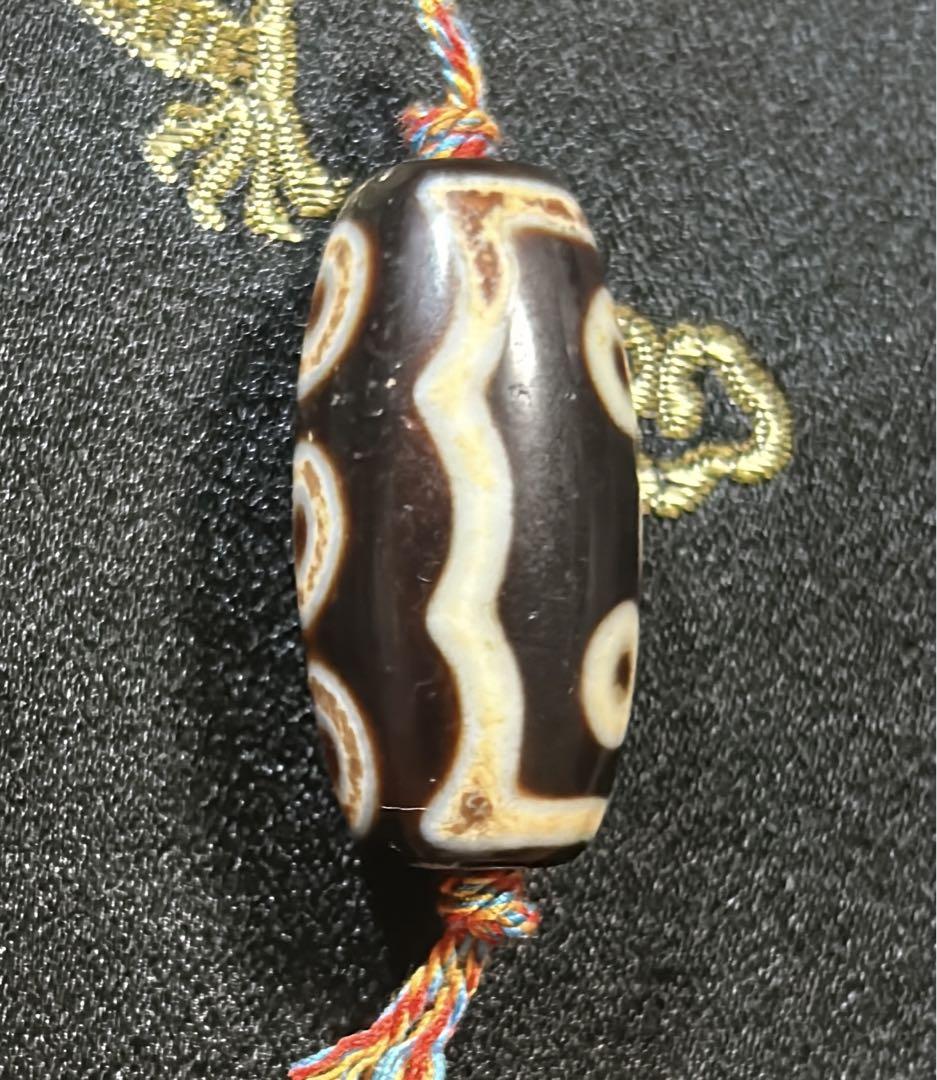 八眼天珠　老天珠／送料込　匿名発送／チベット　天珠　お守り