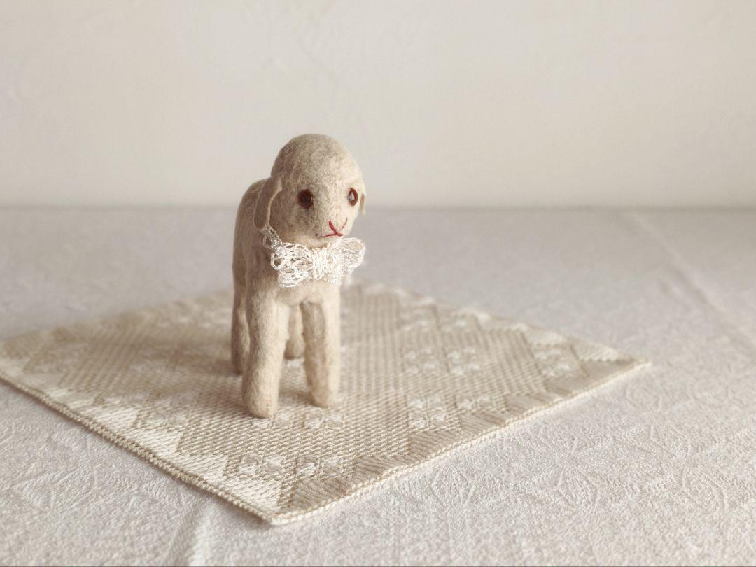 【グスルさま】* vintage animal ❀ キュートで 優しい 羊ちゃん