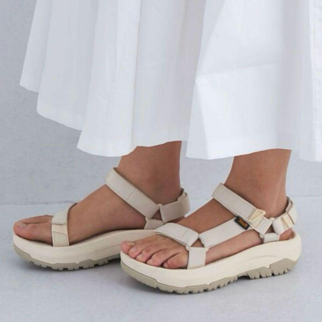 Teva HURRICANE XLT2 AMPSOLE サンダル オフホワイト