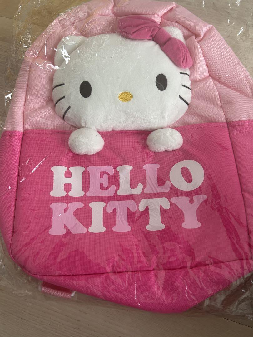 TOMMY HILFIGERポーチ＆ハローキティリュックサックセット売り✨ 5,000円