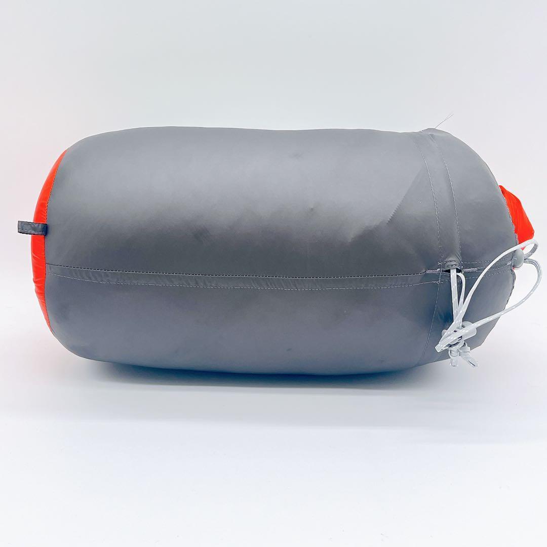 【美品】モンベル シームレス ダウンハガー800 #1 R/zip