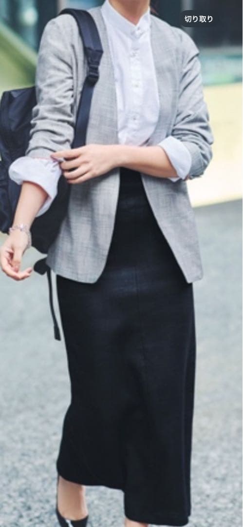 ライトグレー ノーカラージャケット