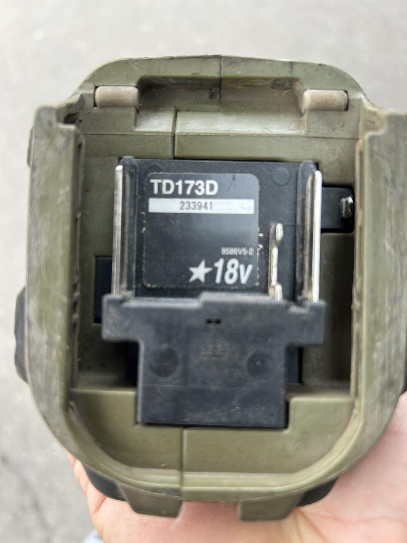 Makita インパクトドライバー TD173D 18V本体のみ
