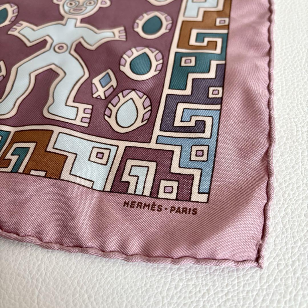 良品】【エルメス】カレ45 プチカレ HUACA PIRU 神聖なるペルー