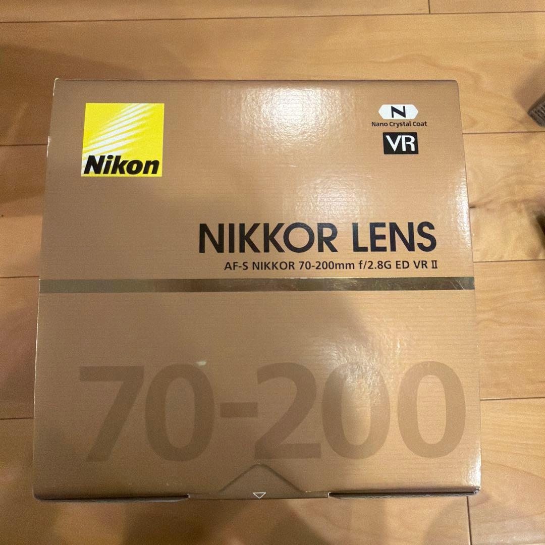 美品Nikon AF-S NIKKOR 70-200 f/2.8 ED VR Ⅱ 美品Nikon AF-S NIKKOR 70-200 f/2.8 ED VR Ⅱ