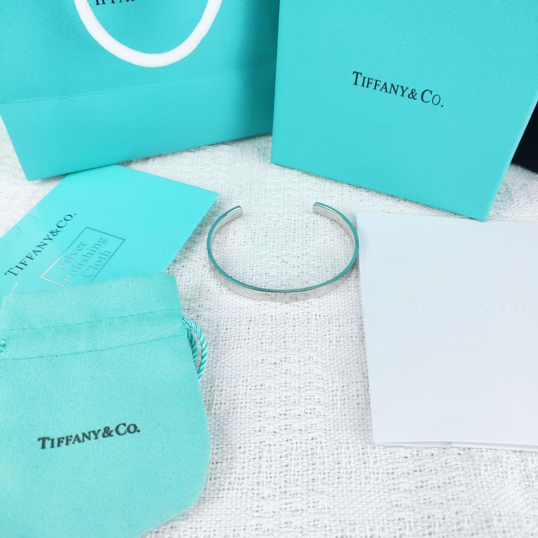 【専用の箱付き】Tiffany ティファニー ナローカフ バングル 腕輪