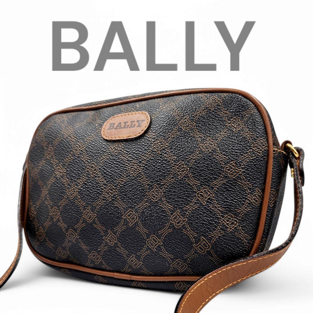 極美品　BALLY　オールレザー　ショルダーバッグ　カメラバッグ　ブラウン