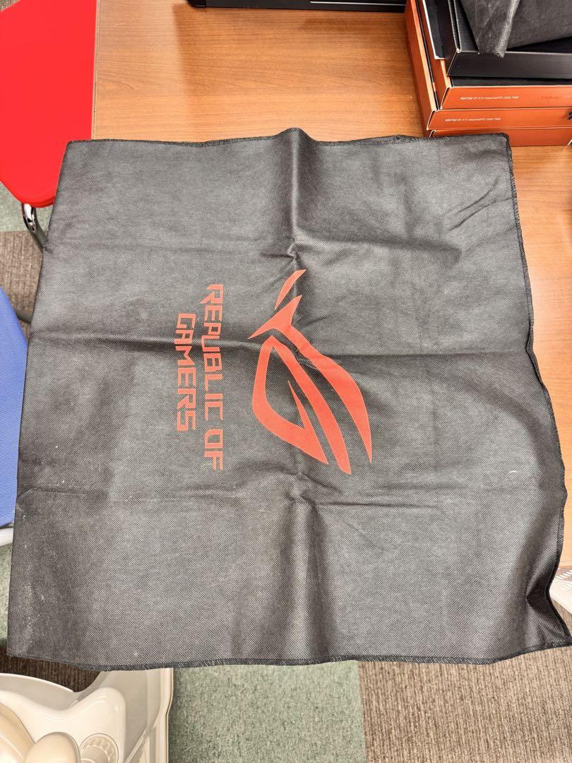 PCケース(自作PC用) ASUS ROG Strix Helios Case