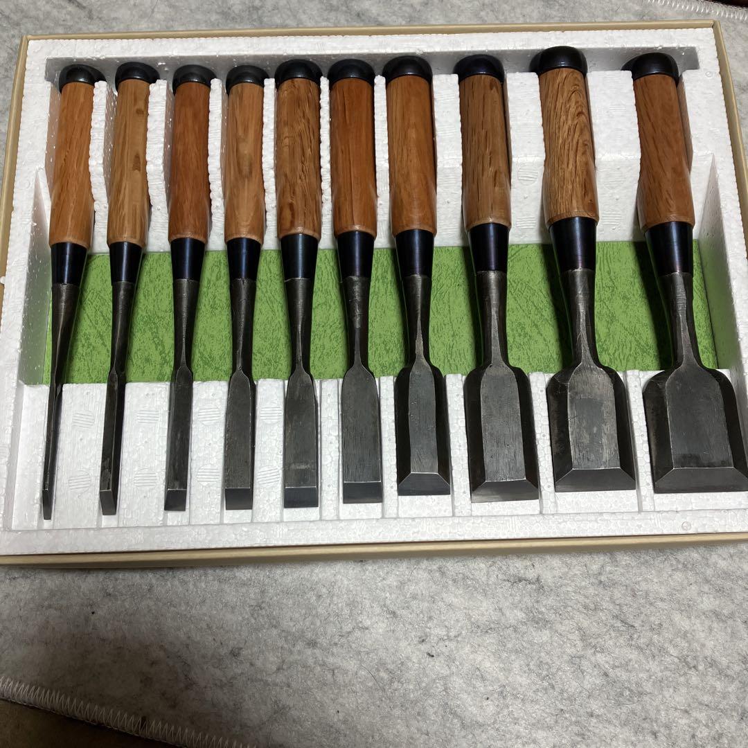 追入鑿　十本組　本刃付き　並品