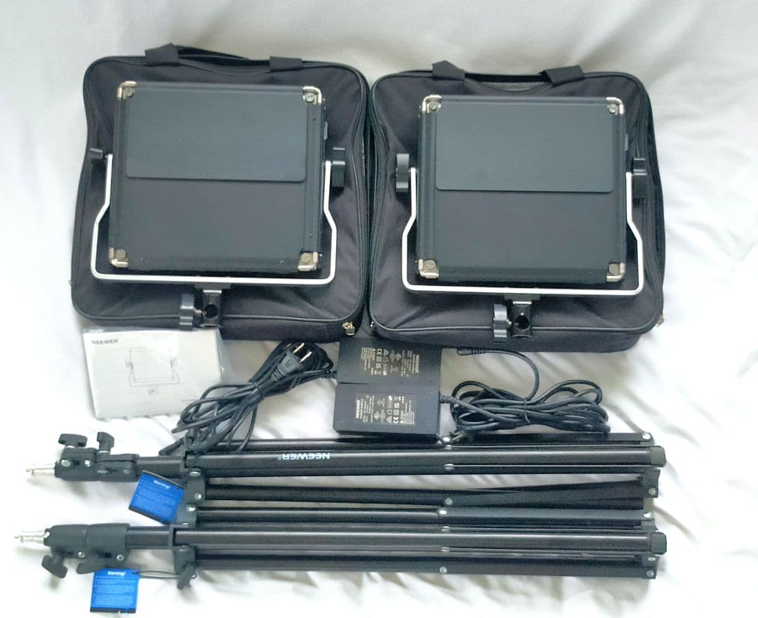 Neewer 2パック660PRO RGBビデオライト