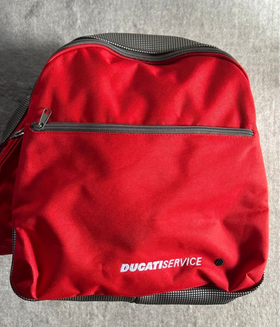 ドカティ　純正　大型マルチダッフルバック 美品