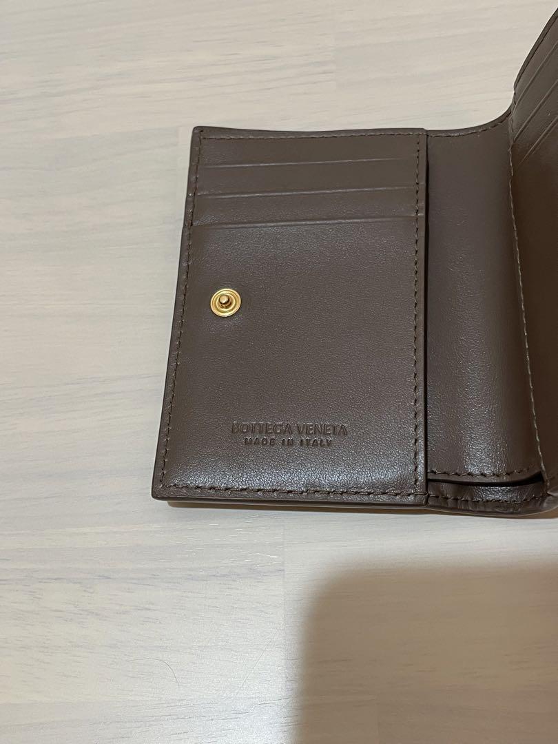 BOTTEGA VENETA スモール カセット 二つ折りファスナーウォレット